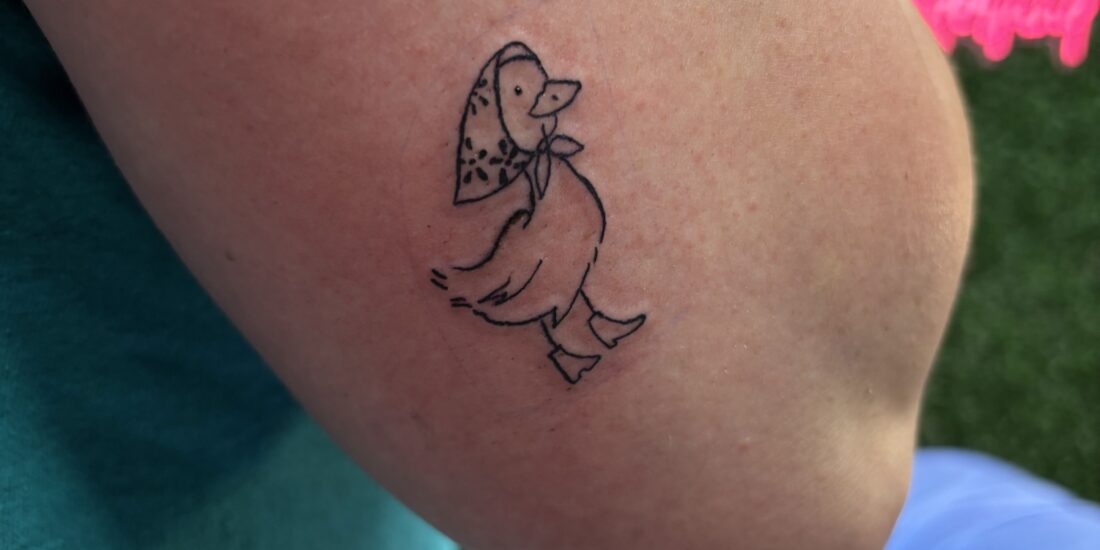 Permanent makeup, powder brows, lip blushing, fine line tattoos, tattoo flash, private studio, women owned, illustrative, female artist, female owned.